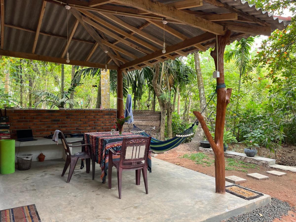 Freedom Villa Hiriketiya ديكويلاّ تين المظهر الخارجي الصورة